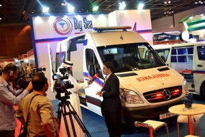 iecm-2014-bigsea-medical-ambulance-stand-23        